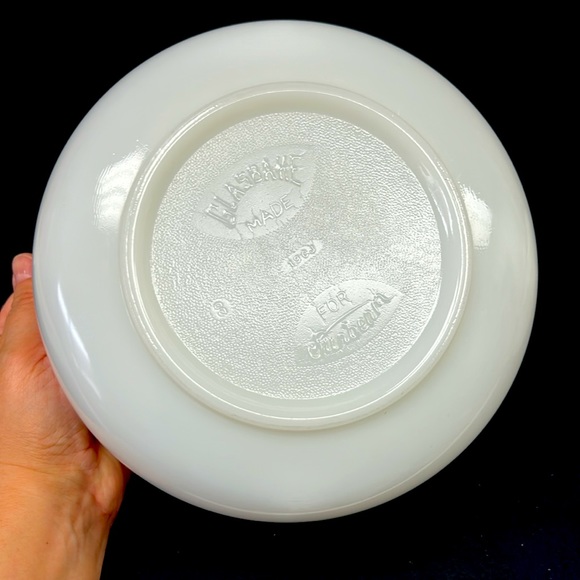 Vintage Glasbake for Sunbeam  milk glass 9.5 “mixing bowl Made in USA - Picture 5 of 5